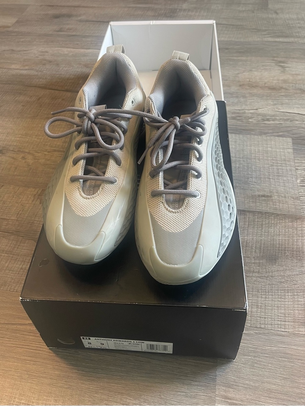 Adidas Men’s Anthony Edwards 1 Low Basketball Shoes